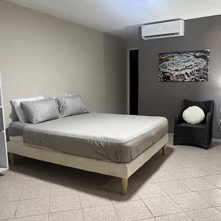 Cataleya Apartments Near Airport Willemstad Luaran gambar